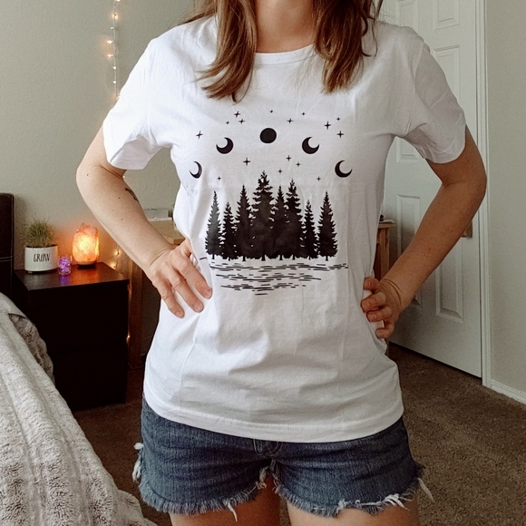 Tops - Northwoods campfire moon phase tee